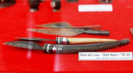 Dà Lat exposition sur la coutume de chiquer le bétel